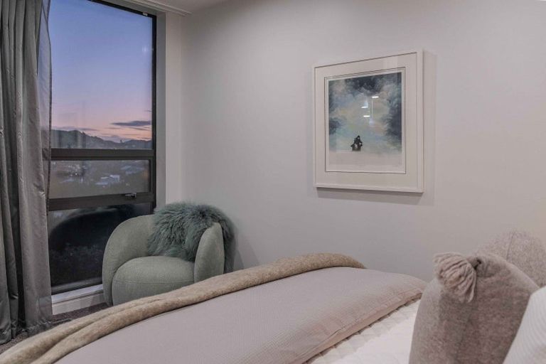 Photo of property in 126a Nicholson Road, Khandallah, Wellington, 6035