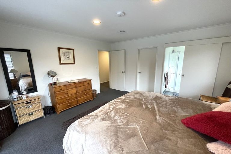 Photo of property in 13 Kingsgate Row, Havelock North, 4130