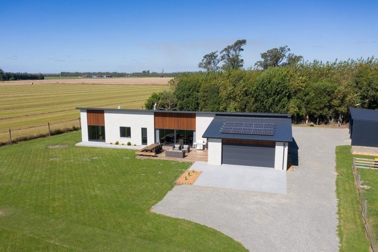 Photo of property in 67 Beach Road East, Elgin, Ashburton, 7777