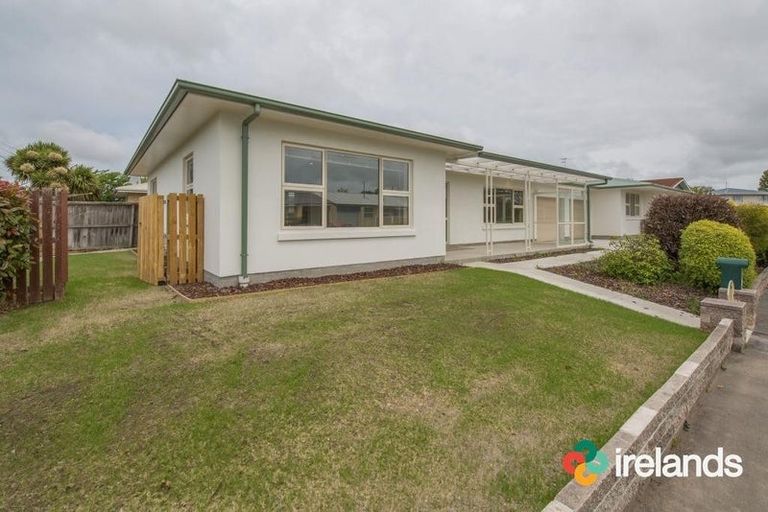 Photo of property in 1b Claydon Place, Dallington, Christchurch, 8061