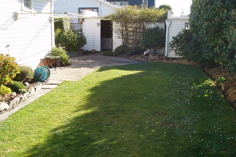 Photo of property in 16 Harris Street, Waimate, 7924