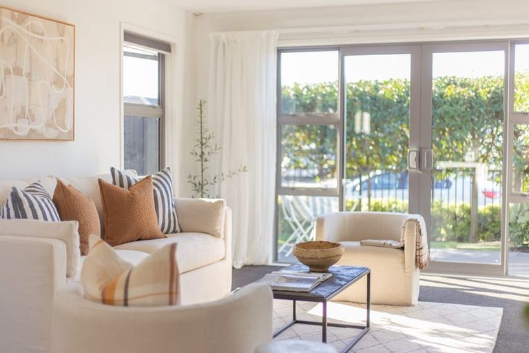 Photo of property in 53 Packard Crescent, Halswell, Christchurch, 8025