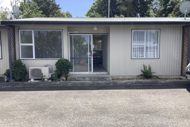 Photo of property in 2/2 Ruataniwha Street, Waipawa, 4210