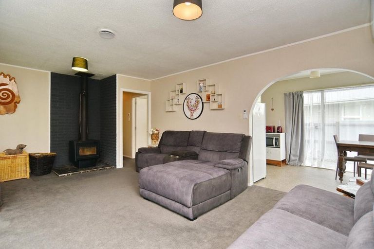 Photo of property in 77 Charles Street, Rangiora, 7400