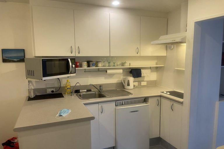 Photo of property in Capital Hill Apartments, 11/54 Hill Street, Thorndon, Wellington, 6011