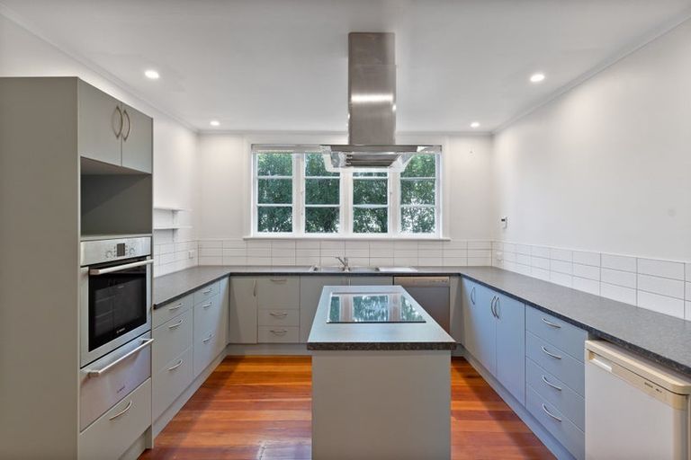 Photo of property in 3 Hickson Street, Featherston, 5710
