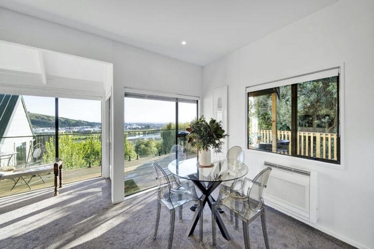 Photo of property in 1/8 Hobday Lane, Mount Pleasant, Christchurch, 8081