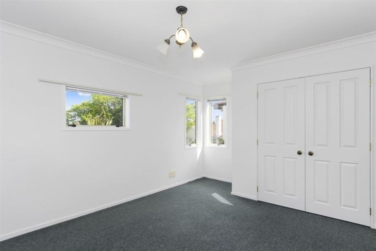 Photo of property in 2/18 Garden Place, Tauranga South, Tauranga, 3112