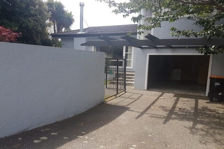 Photo of property in 9 Collingwood Street, Hokowhitu, Palmerston North, 4410