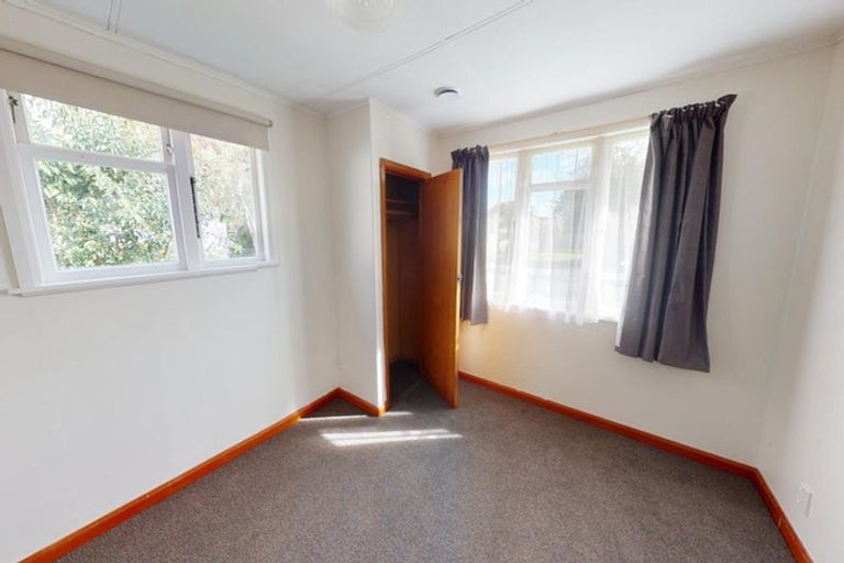 Photo of property in 32 Galway Avenue, Hokowhitu, Palmerston North, 4410