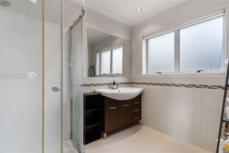 Photo of property in 41 Albatross Road, Red Beach, 0932