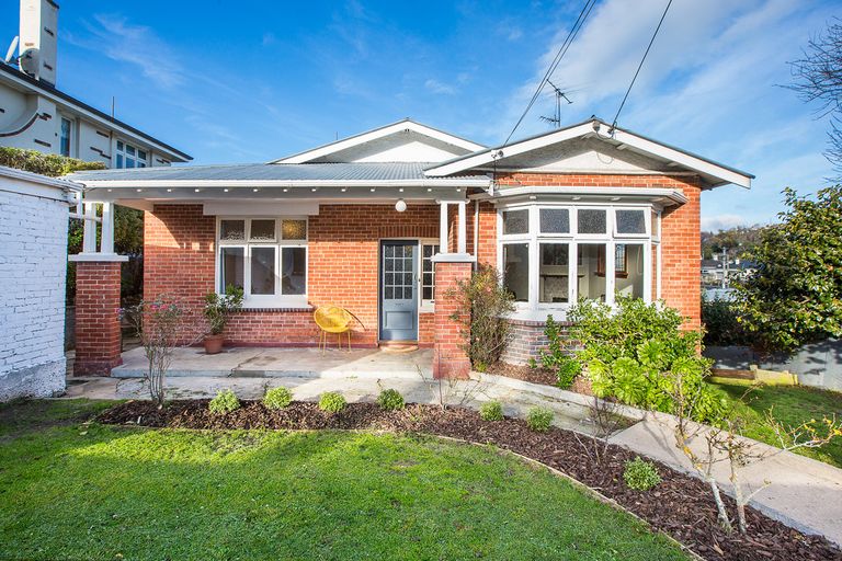 Photo of property in 214 Musselburgh Rise, Andersons Bay, Dunedin, 9013