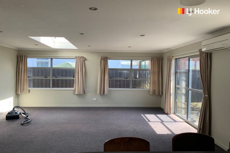 Photo of property in 20a Baker Street, Caversham, Dunedin, 9012