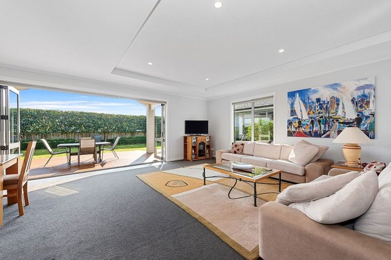 Photo of property in 7 Nicola Jean Place, Flagstaff, Hamilton, 3210