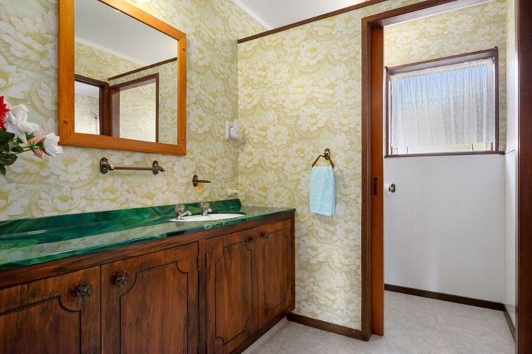 Photo of property in 33 Dickson Road, Papamoa Beach, Papamoa, 3118