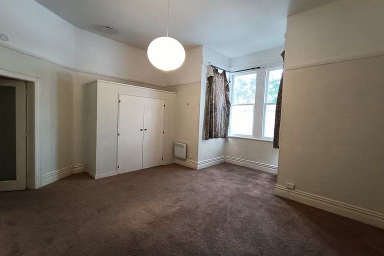 Photo of property in 17 Roy Street, Newtown, Wellington, 6021