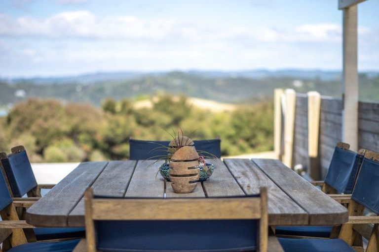 Photo of property in 71 Te Akau Drive, Russell, 0272