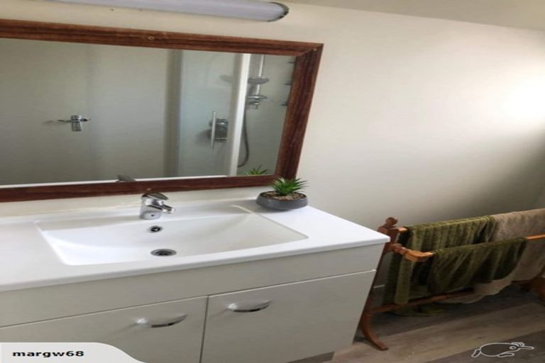 Photo of property in 1/72 Waiwhetu Road, Waiwhetu, Lower Hutt, 5010