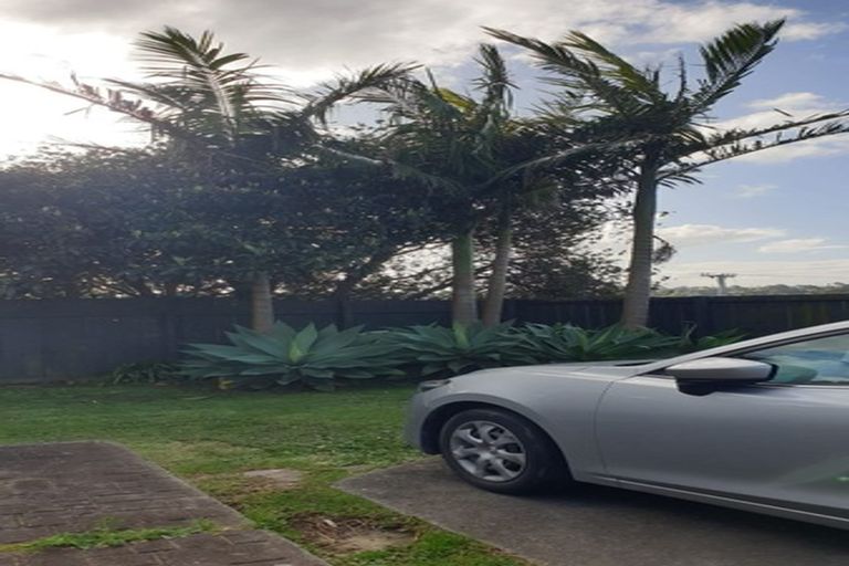 Photo of property in 17c Arran Road, Browns Bay, Auckland, 0630