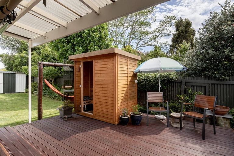 Photo of property in 8 Kaimai Place, Hairini, Tauranga, 3112