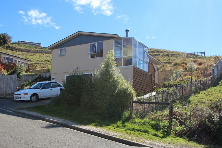 Photo of property in 4 Ashburn Street, Oamaru North, Oamaru, 9400