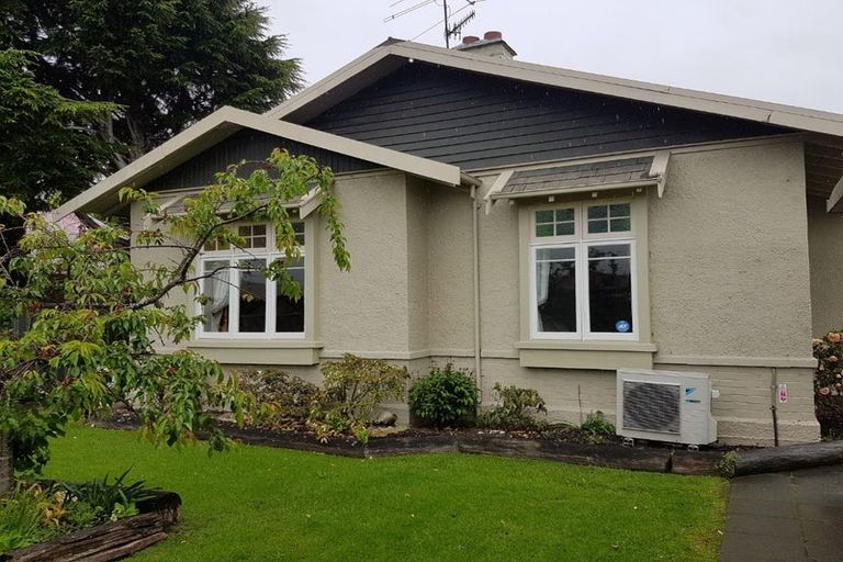 Photo of property in 70 Sydney Street, Windsor, Invercargill, 9810