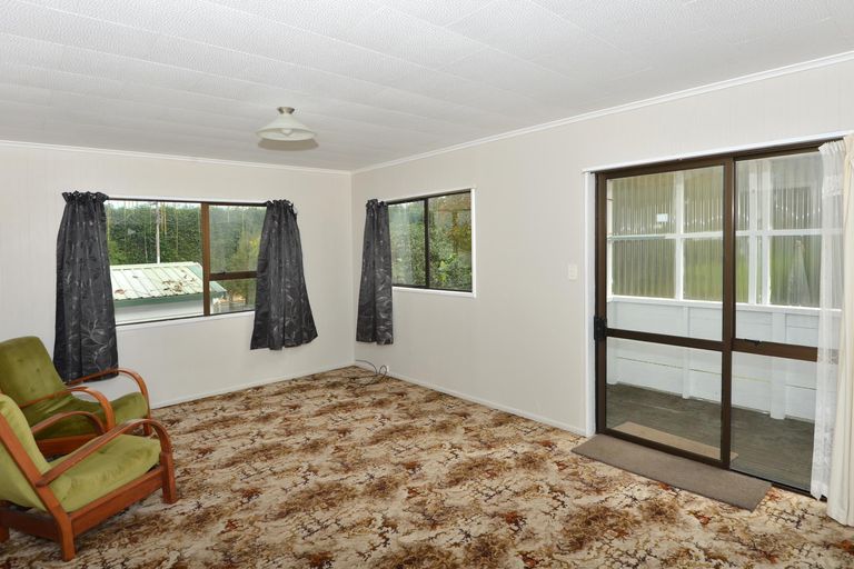 Photo of property in 2 Kokopu Block Road, Maungatapere, Whangarei, 0179