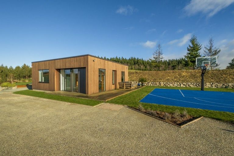 Photo of property in 154 Williams Road, Tasman, Upper Moutere, 7173