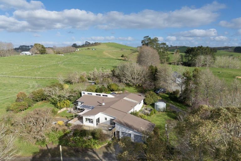Photo of property in 202 Gelling Road, Hunua, Papakura, 2583