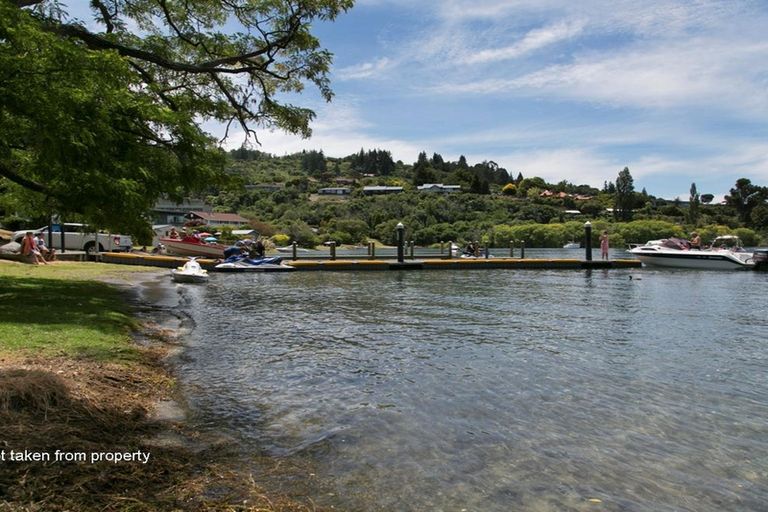 Photo of property in 17 Kinder Street, Acacia Bay, Taupo, 3330