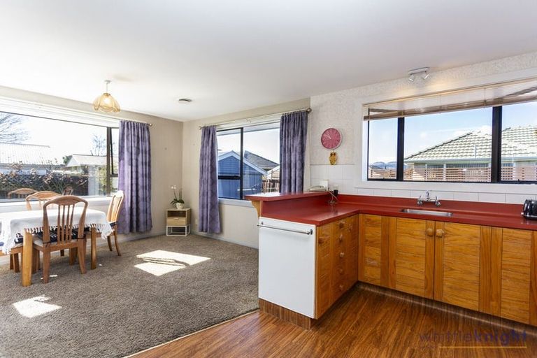 Photo of property in 10 Wolsey Place, Hillmorton, Christchurch, 8025