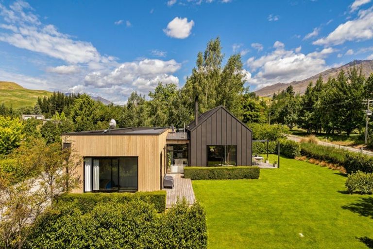 Photo of property in 540 Speargrass Flat Road, Lake Hayes, Queenstown, 9371