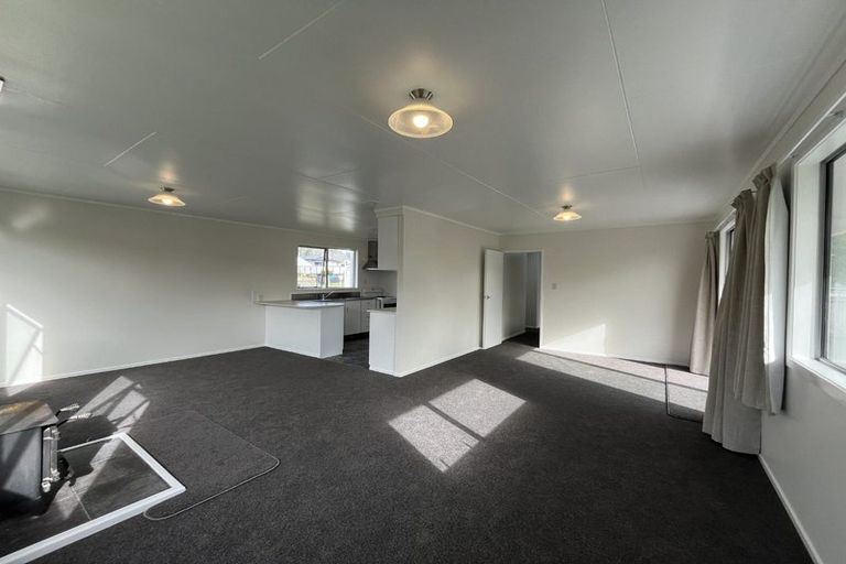 Photo of property in 4 Salcombe Terrace, Welbourn, New Plymouth, 4312