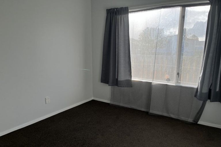 Photo of property in 2 Olive Place, Nawton, Hamilton, 3200