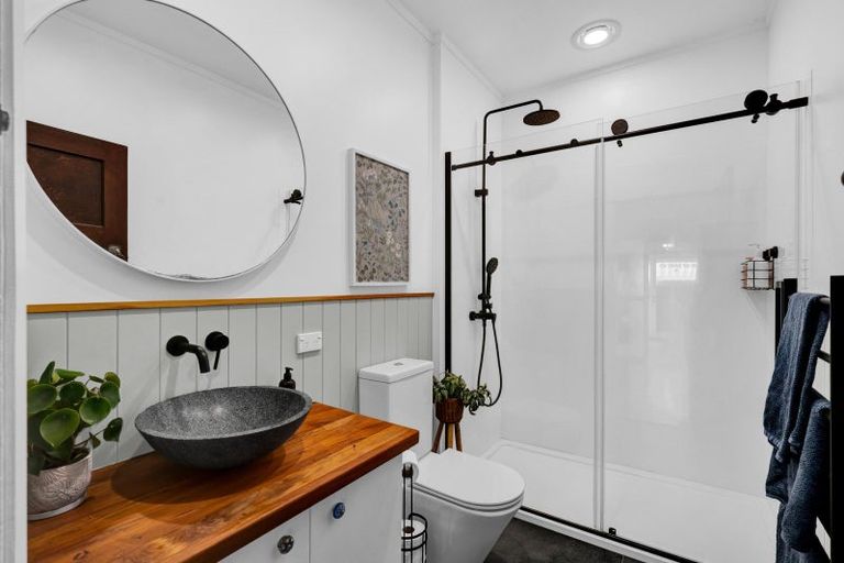 Photo of property in 21 Gaine Street, New Plymouth, 4310