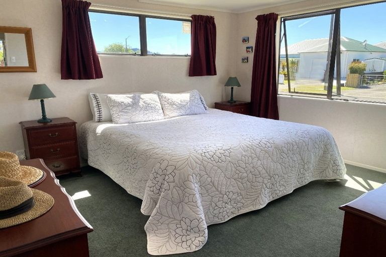 Photo of property in 101a Hampton Road, Whangamata, 3620