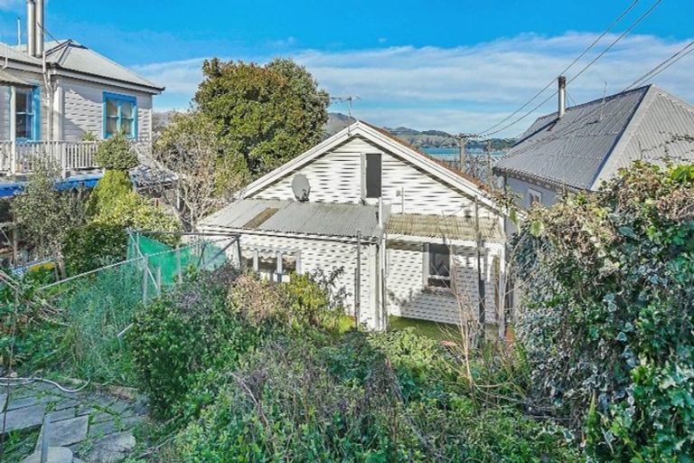 Photo of property in 30 Winchester Street, Lyttelton, 8082