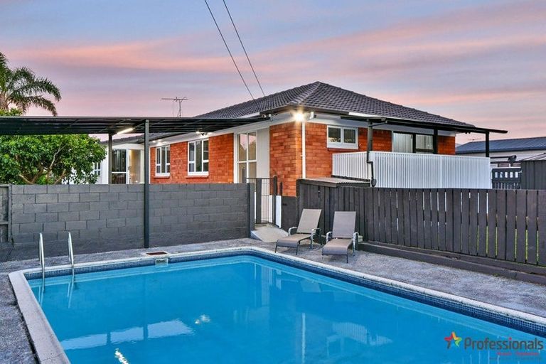Photo of property in 27 Thompson Terrace, Manurewa, Auckland, 2102