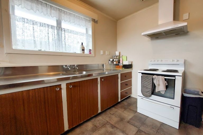 Photo of property in 77 Normandy Avenue, Melville, Hamilton, 3206