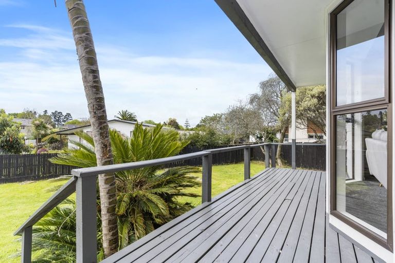 Photo of property in 24 Pinehurst Place, Wattle Downs, Auckland, 2103