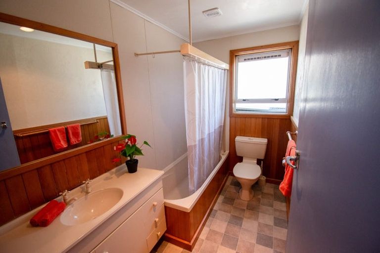 Photo of property in 30 Tinokore Street, Hei Hei, Christchurch, 8042