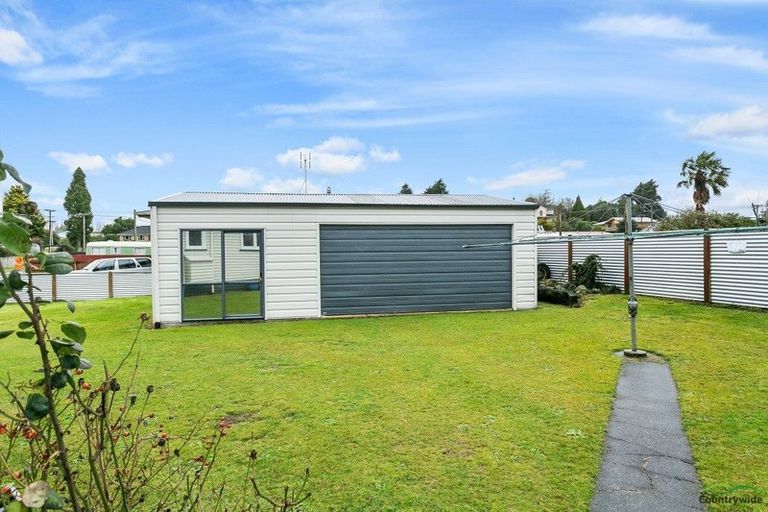 Photo of property in 6 Tee Street, Putaruru, 3411