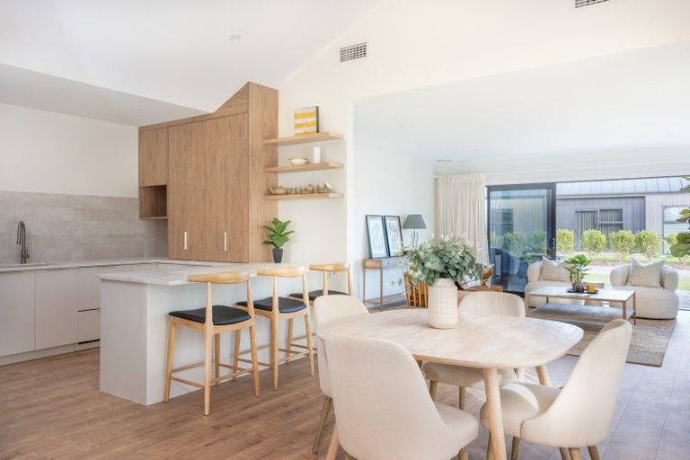 Photo of property in 8 Sorrento Drive, Rangatira Park, Taupo, 3330