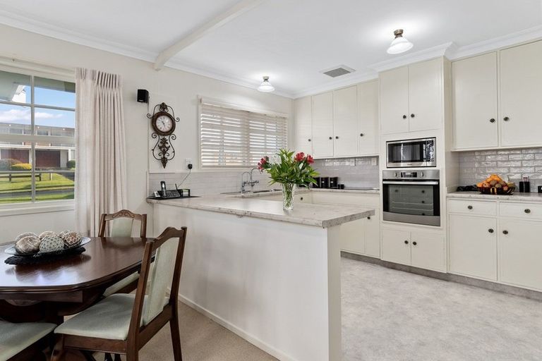 Photo of property in 12b Whitaker Street, Otumoetai, Tauranga, 3110