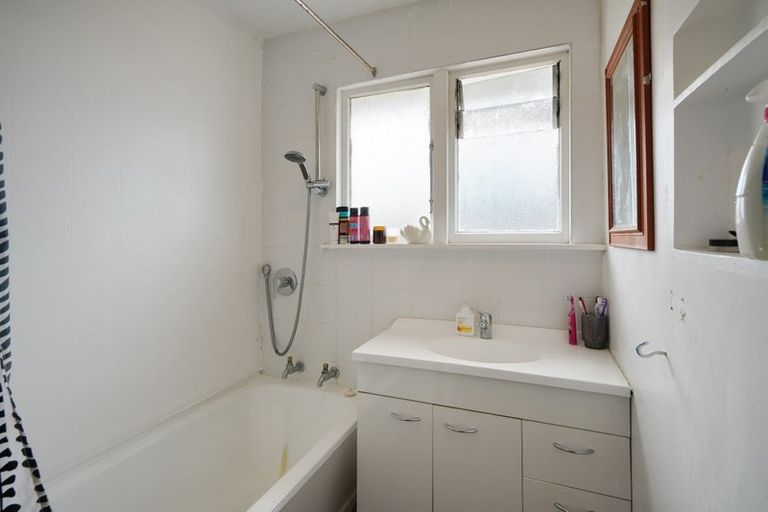 Photo of property in 11 Esk Place, Aranui, Christchurch, 8061