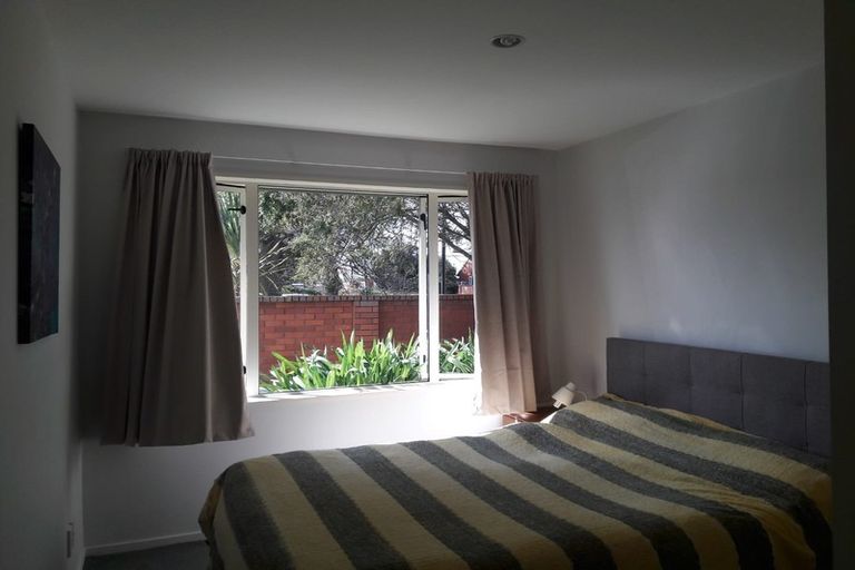 Photo of property in 8 York Tong Place, Addington, Christchurch, 8024