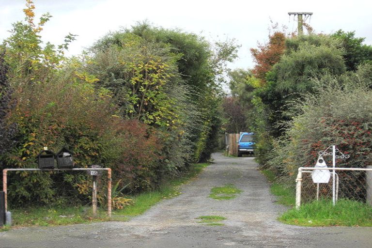 Photo of property in 14 Northcote Road, Northcote, Christchurch, 8052