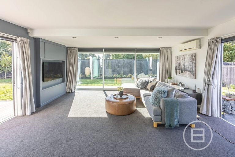Photo of property in 12 Reka Street, Parklands, Christchurch, 8083