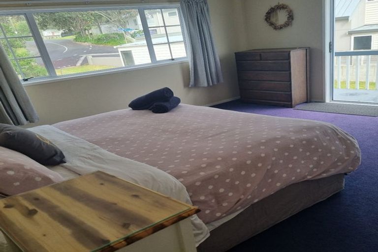 Photo of property in 32 The Terrace, Waihi Beach, 3611