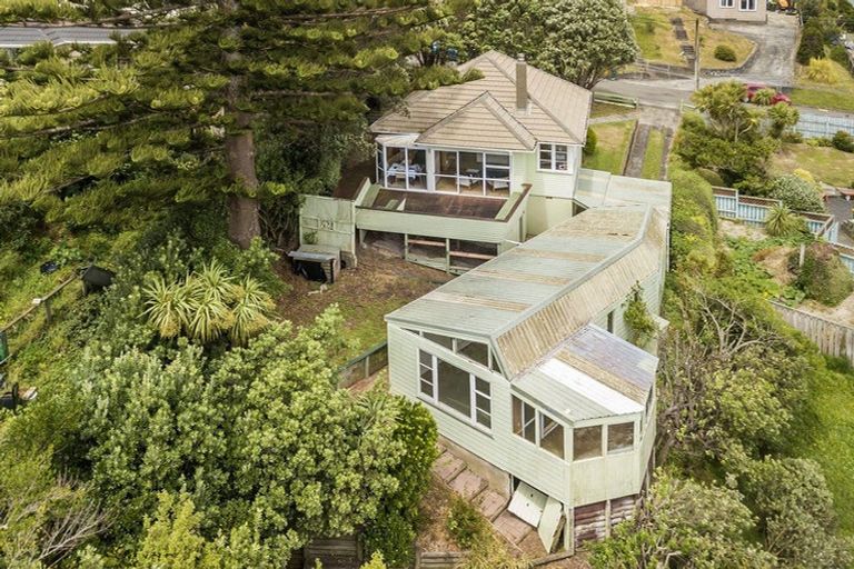 Photo of property in 15 Spur Grove, Titahi Bay, Porirua, 5022